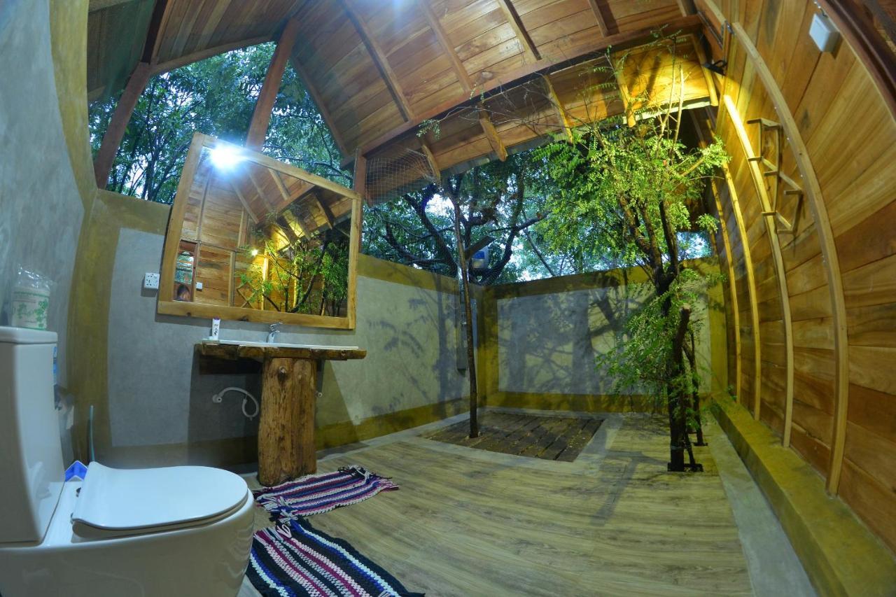 Habarana Tree House Mutu Village מראה חיצוני תמונה