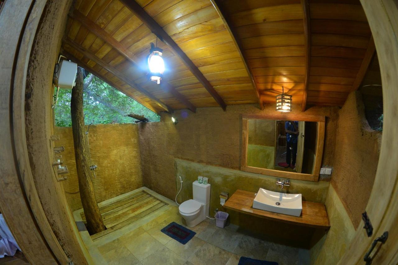 Habarana Tree House Mutu Village מראה חיצוני תמונה